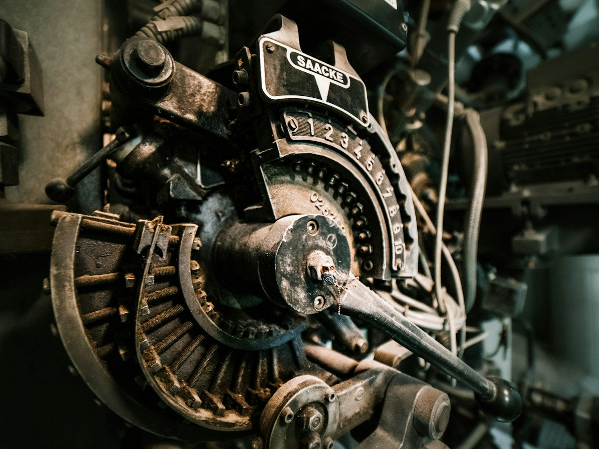 Motor Journal Bearings: Do They Need Oil Grooves?